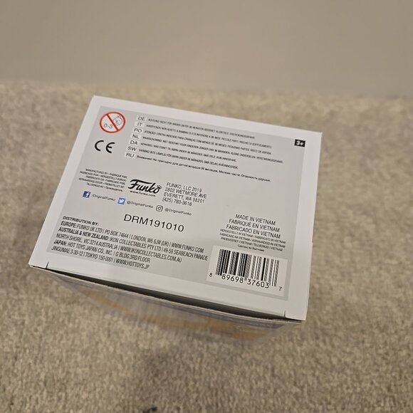 Funko Pop! Vinyl: Pokémon - Charmander #455 - Picture 6 of 6